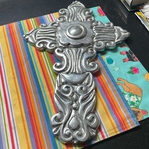 Large Mexican wall Cross…